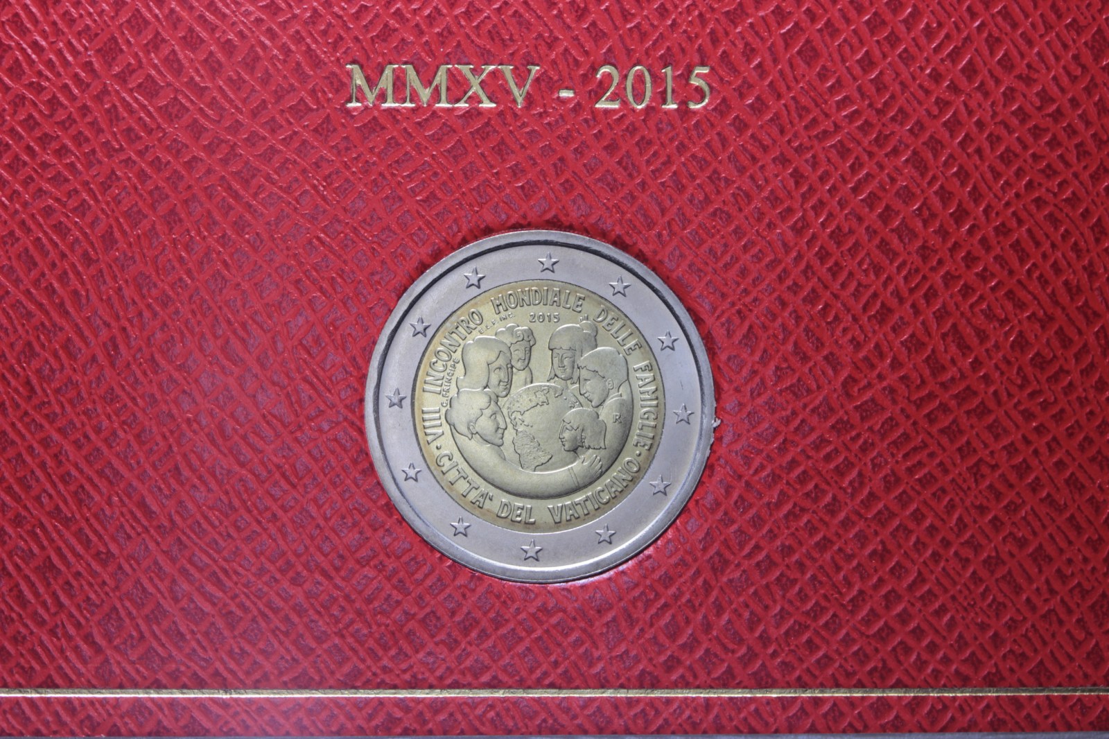 PAPA FRANCESCO 2 EURO COMMEMORATIVO 2015 FDC IN FOLDER